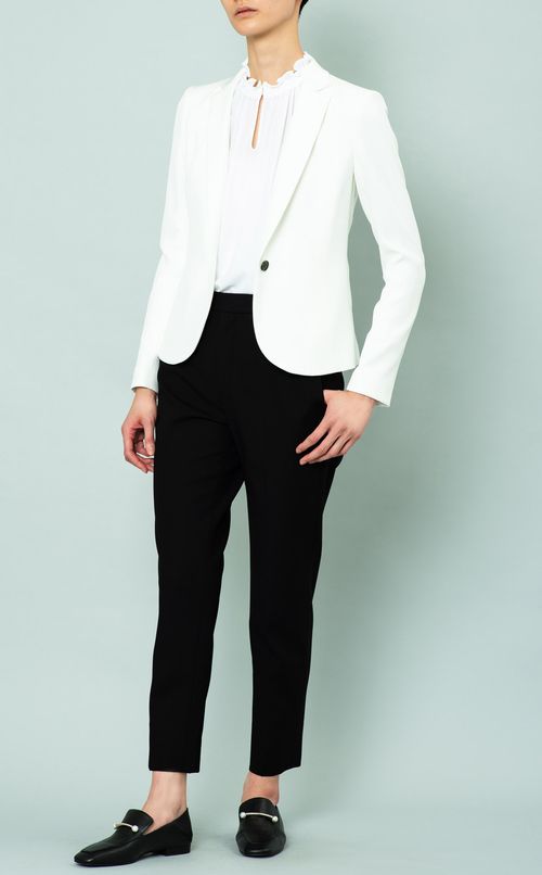 ストレートクロップドパンツ