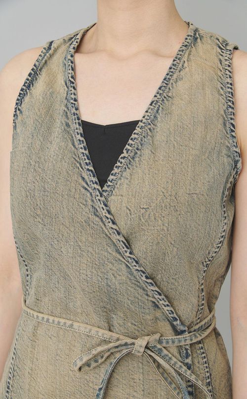 デニムカシュクールノースリーブブラウス