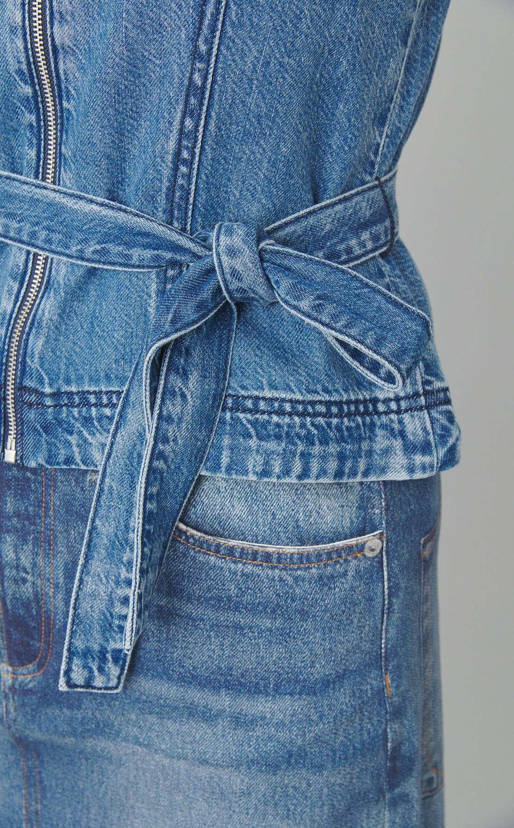 ライトデニム2wayノースリーブトップス