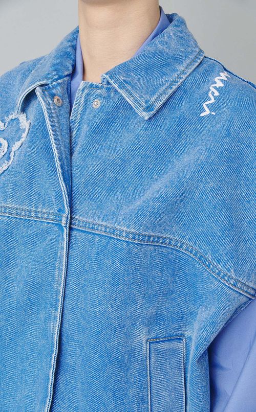 フラワーパッチデニムノースリーブブルゾン