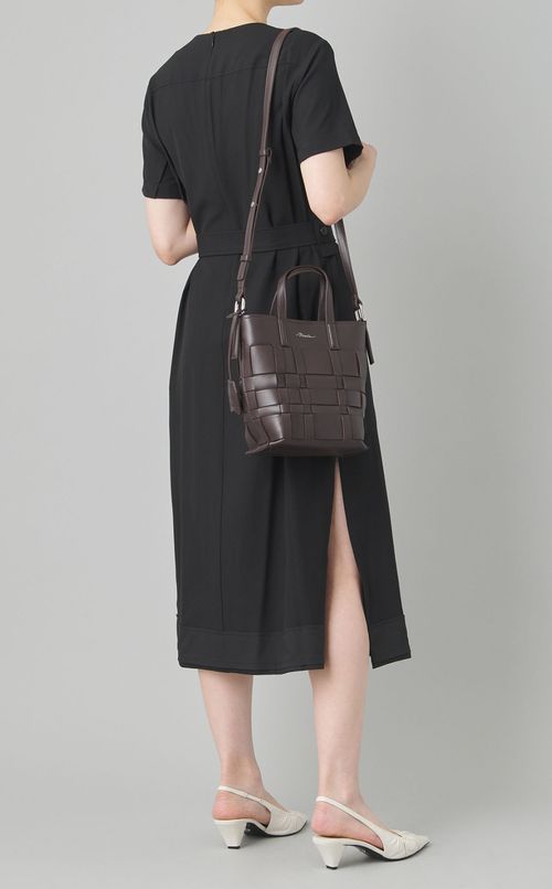 カスケードウエストベルトワンピース