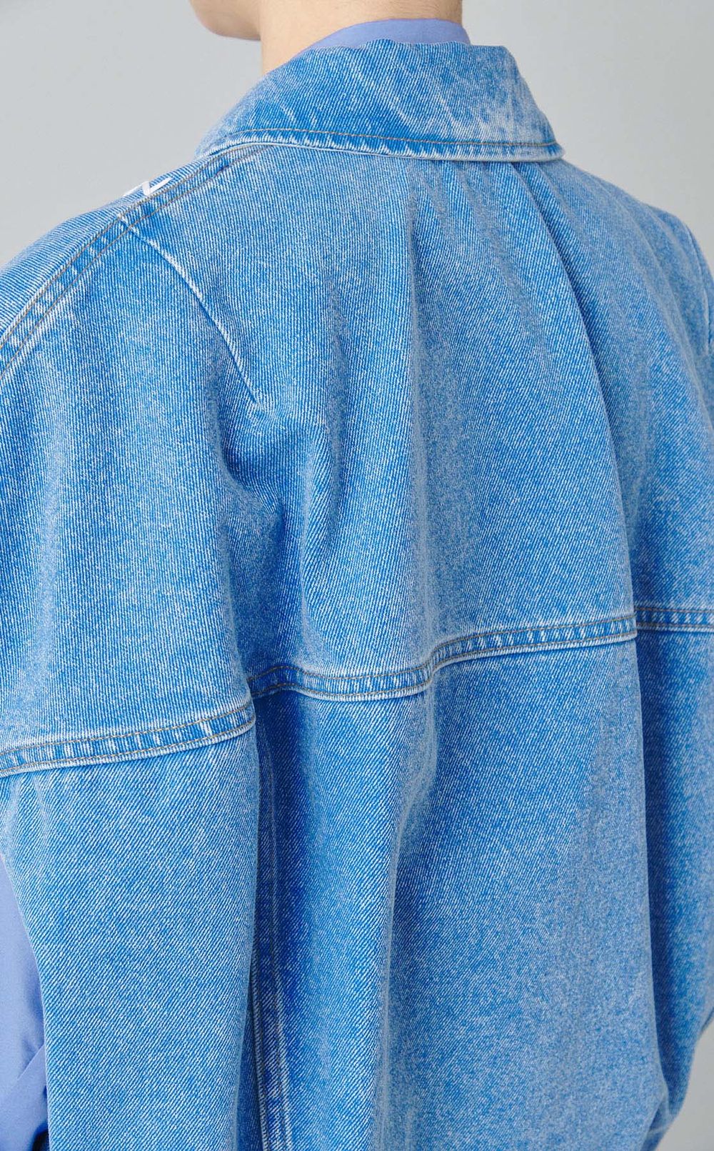 フラワーパッチデニムノースリーブブルゾン