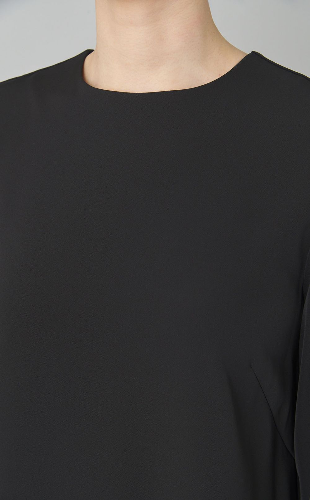 パール付きフレアワンピース