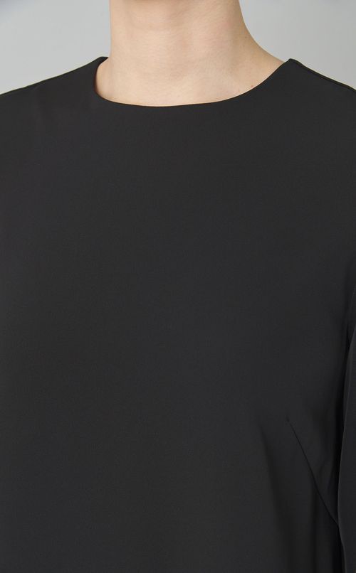 パール付きフレアワンピース