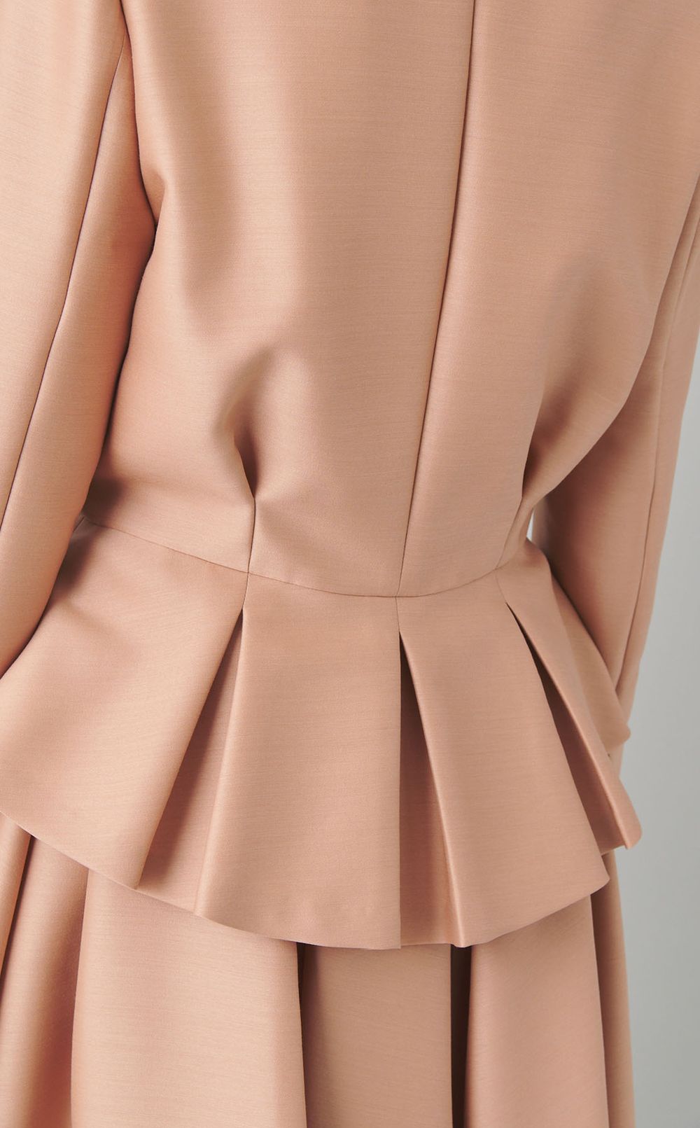 シルクウールペプラムジャケット