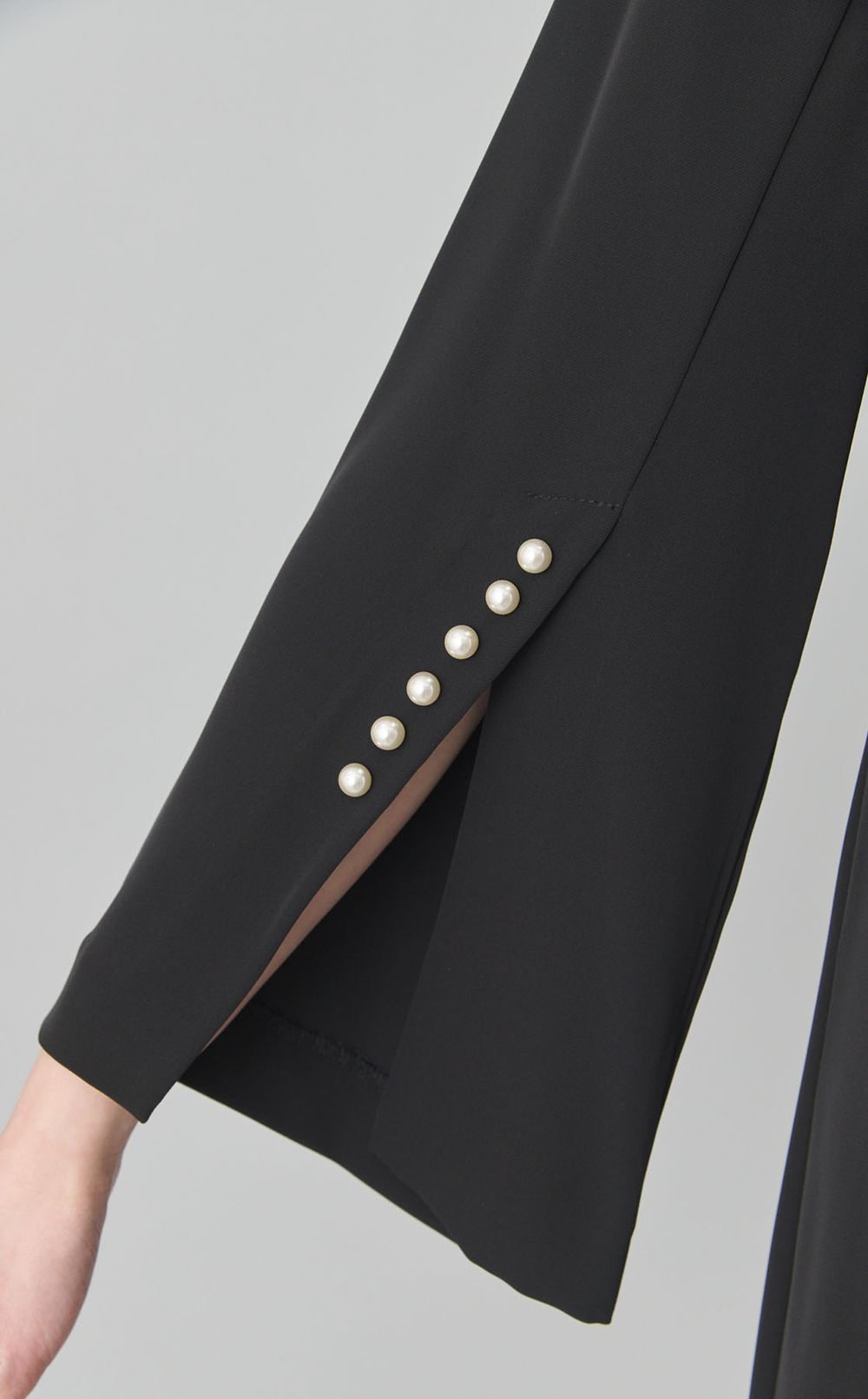 パール付きフレアワンピース