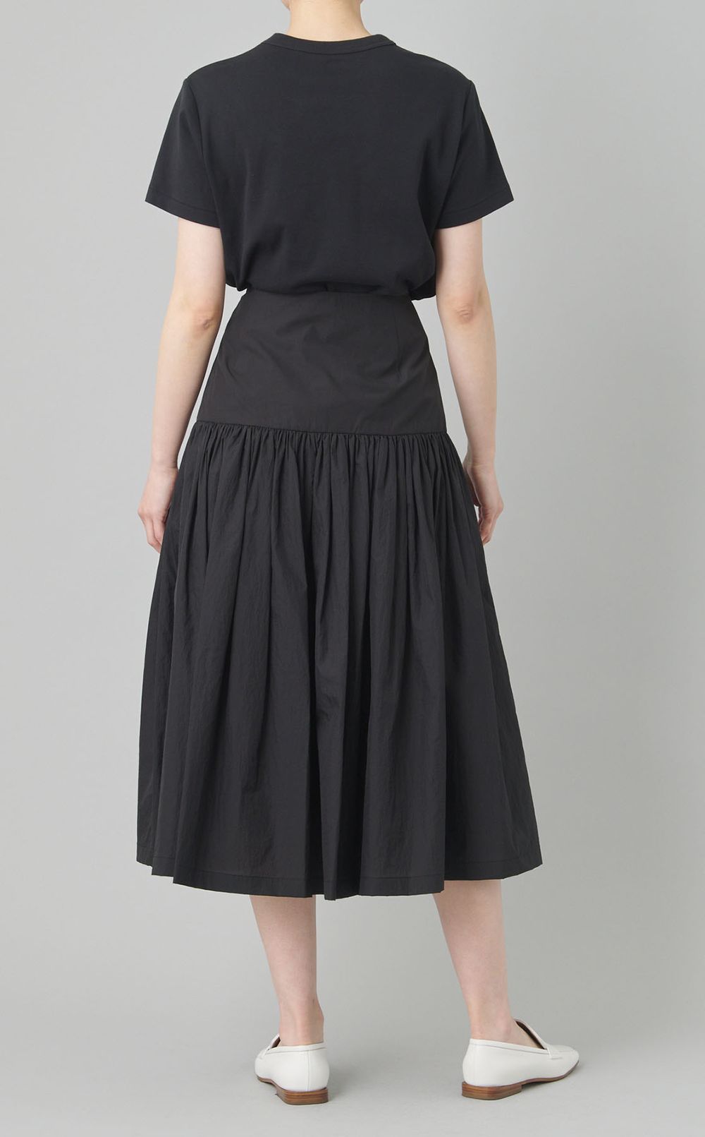 シャーリングキュロットパンツ