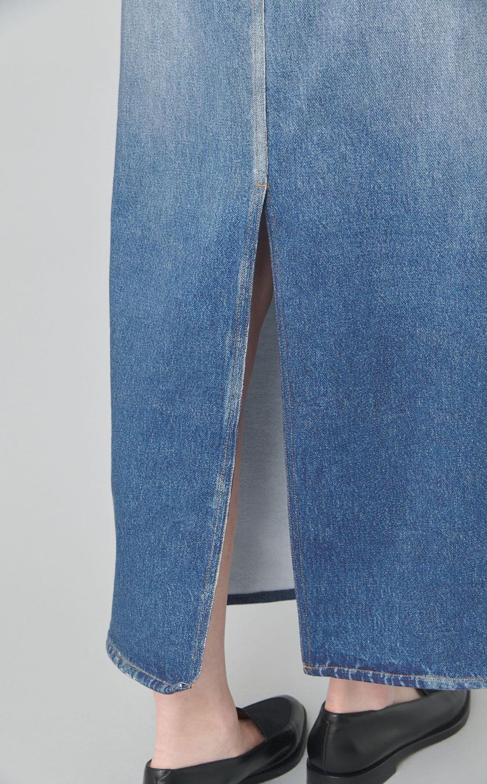 デニムプリントミディスカート