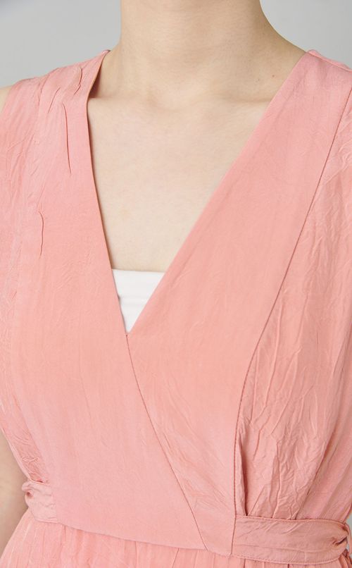 カシュクールネックベルテッドワンピース