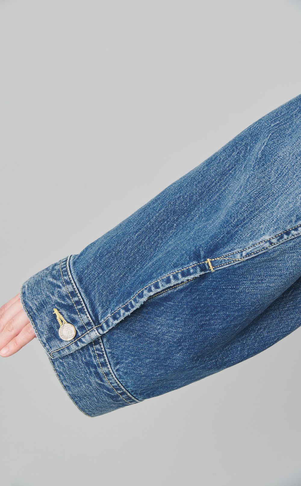 Leeコラボデニムブルゾン