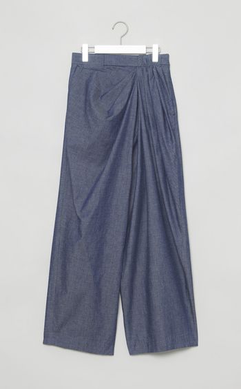 タックデザインワイドパンツ