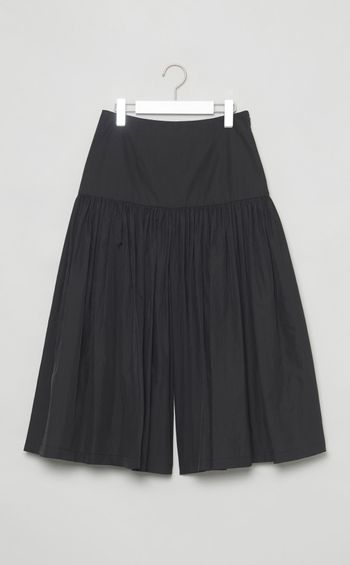 シャーリングキュロットパンツ