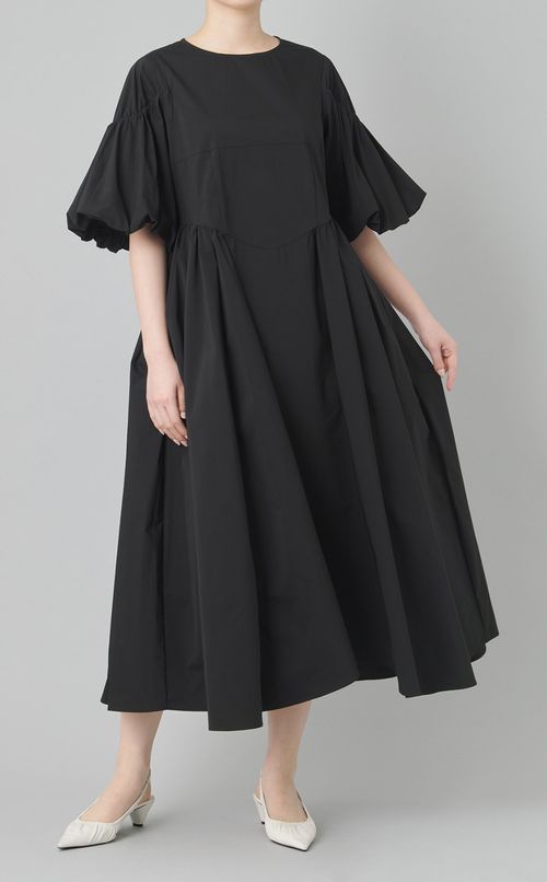 ギャザースリーブロングワンピース