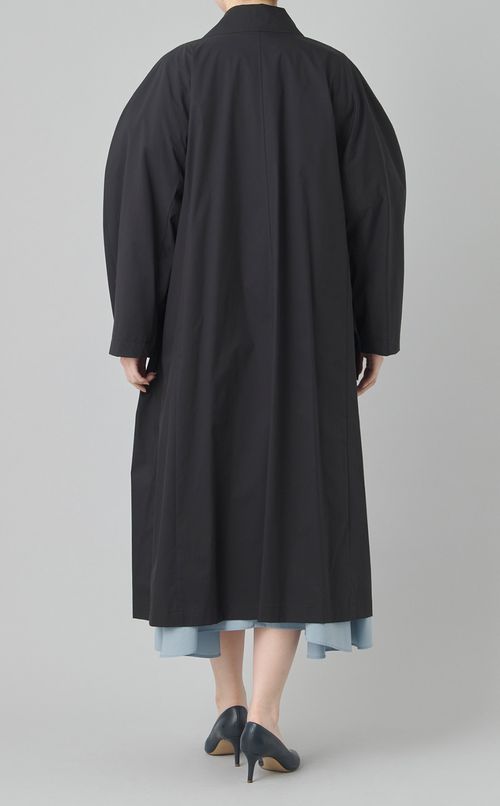 タイプライタークロスボウモチーフコート