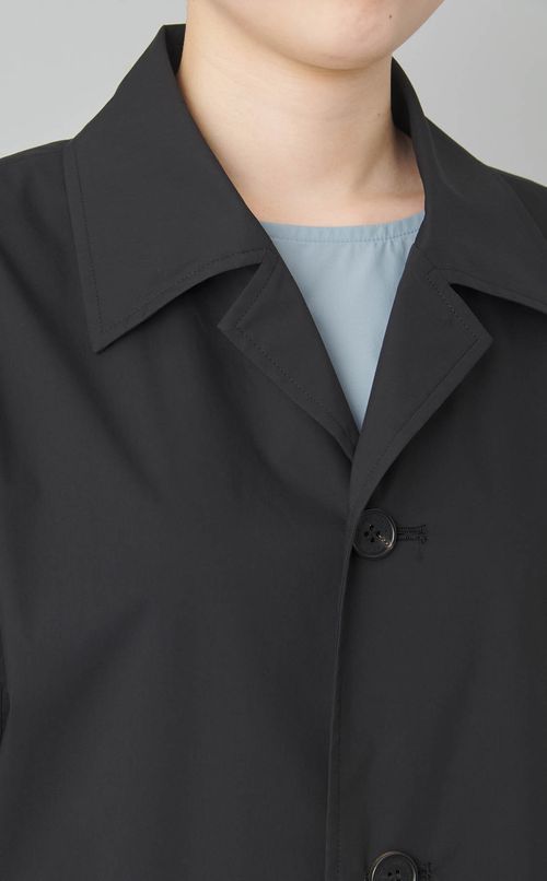 タイプライタークロスボウモチーフコート