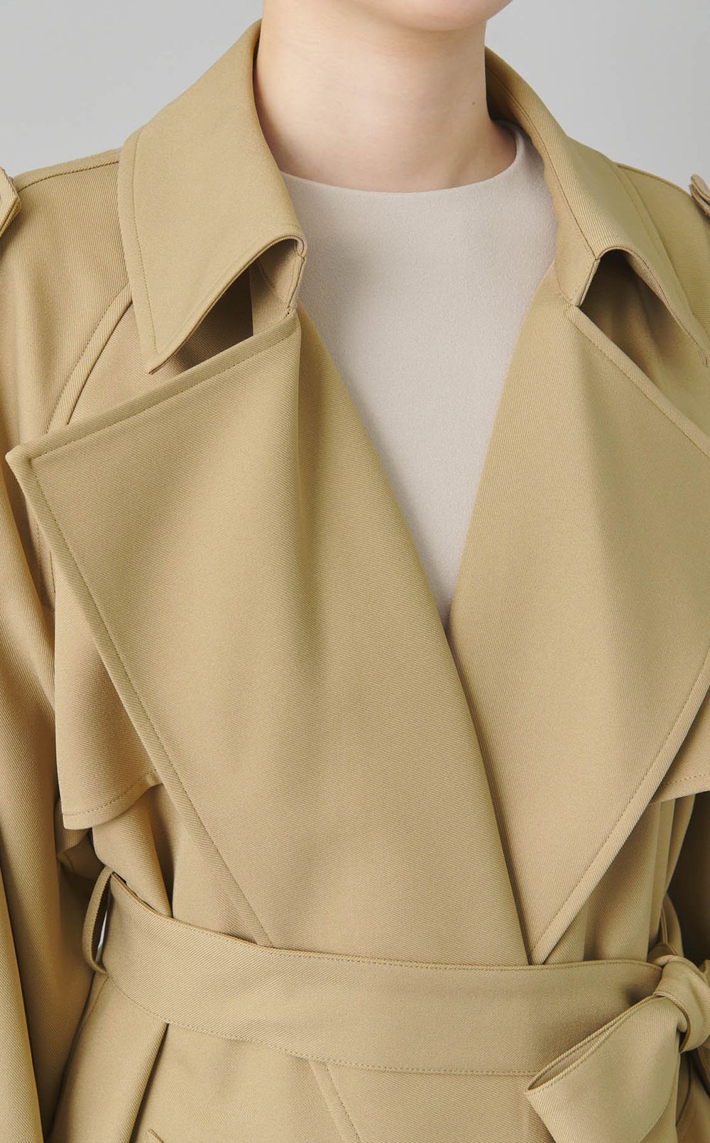 ベルト付エポレットトレンチコート