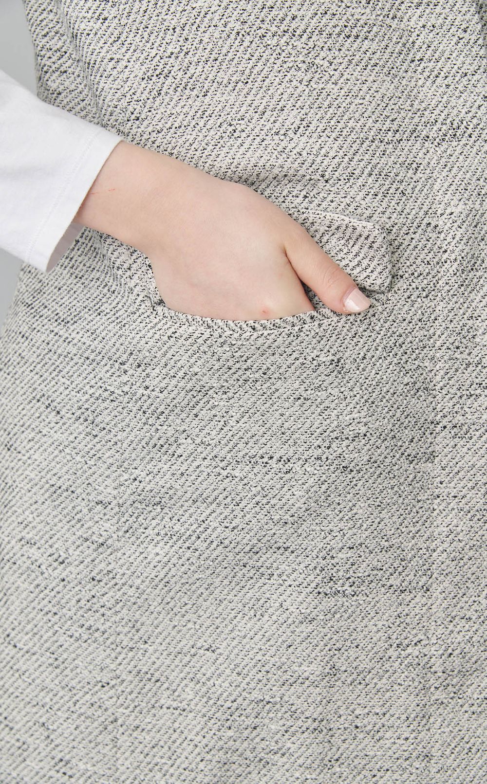 Vネックジレワンピース