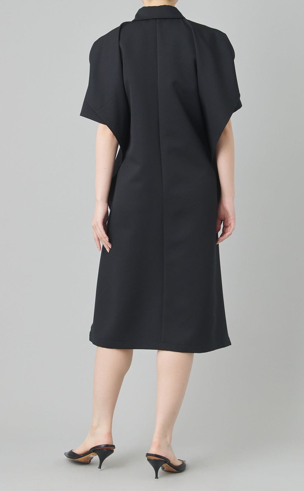 ユニフォームシャツミディワンピース