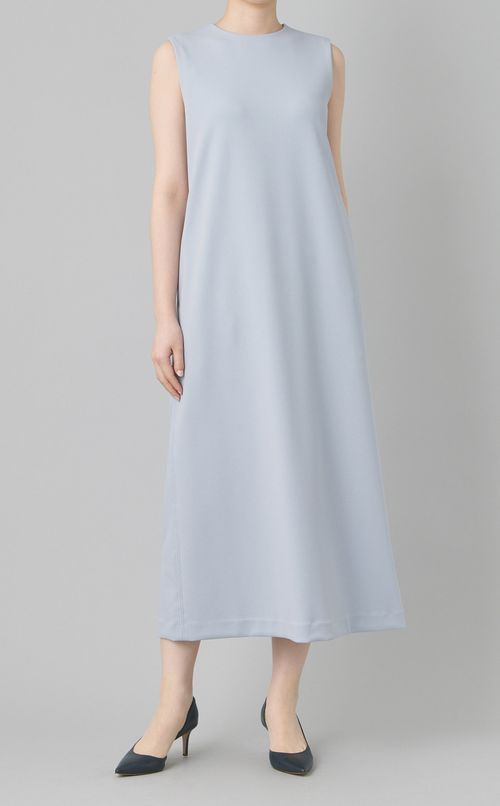 クルーネックストレートカットワンピース