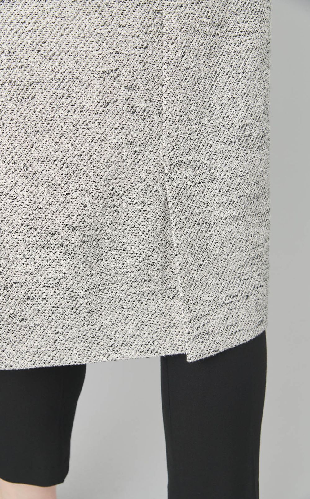 Vネックジレワンピース