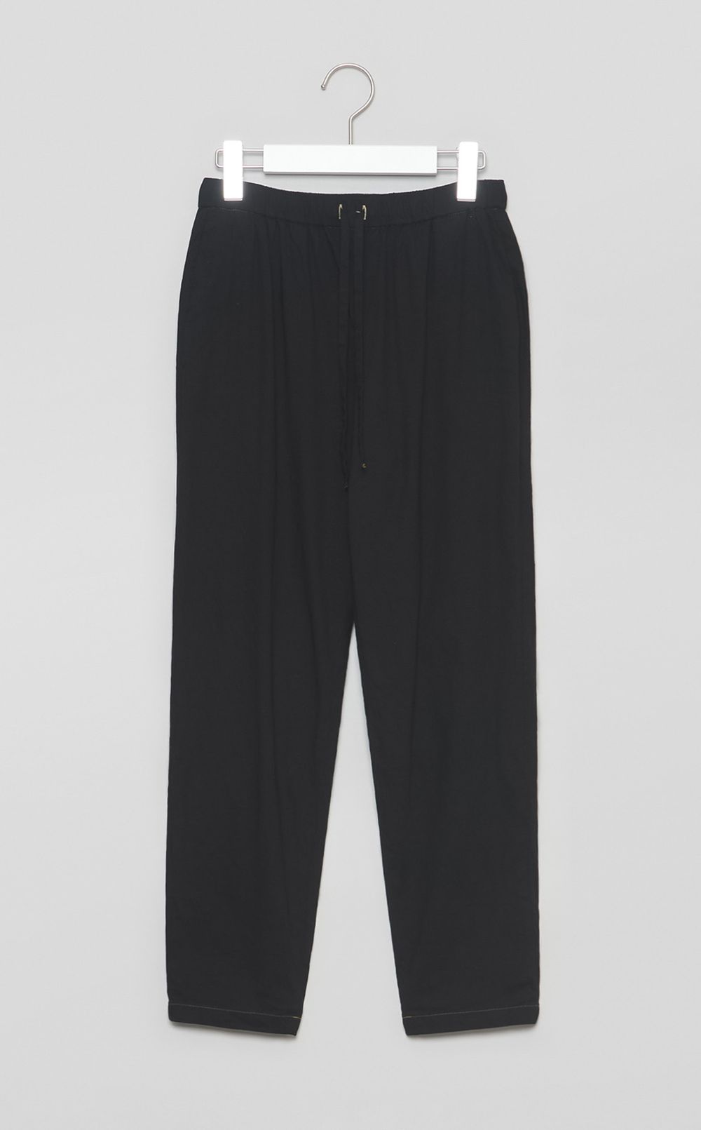 【reADdress】スリムテーパードイージーパンツ