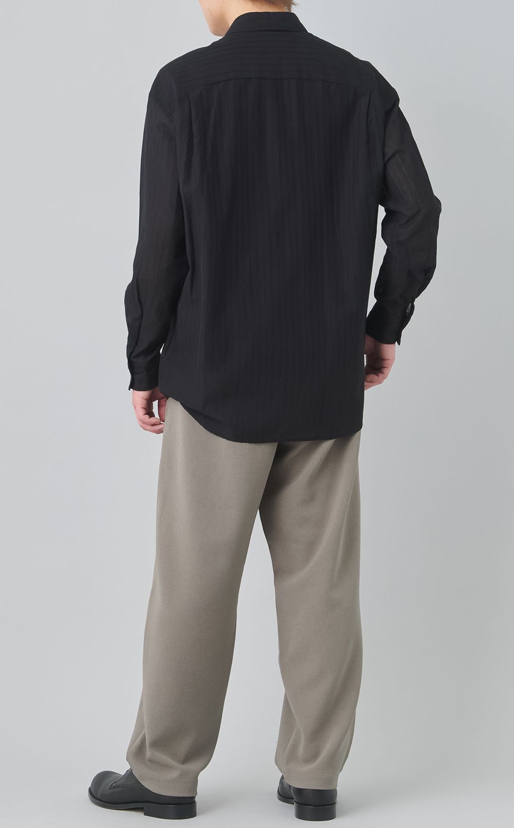 ストライプロングスリーブシャツ