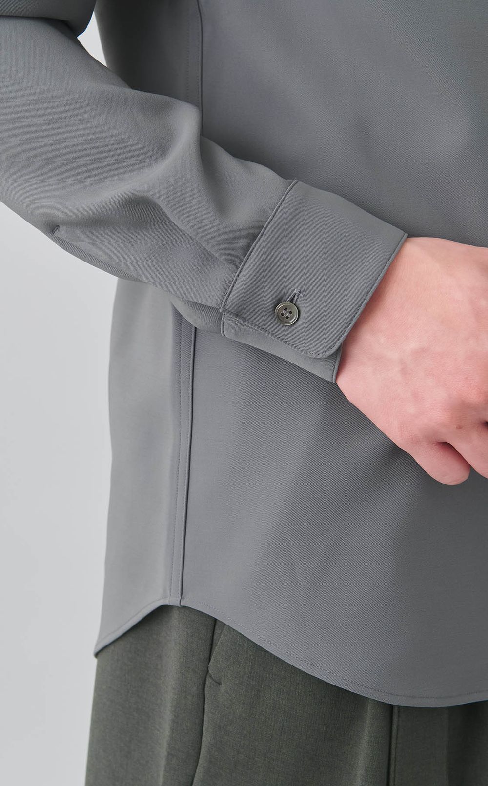 レギュラーカラードレスシャツ