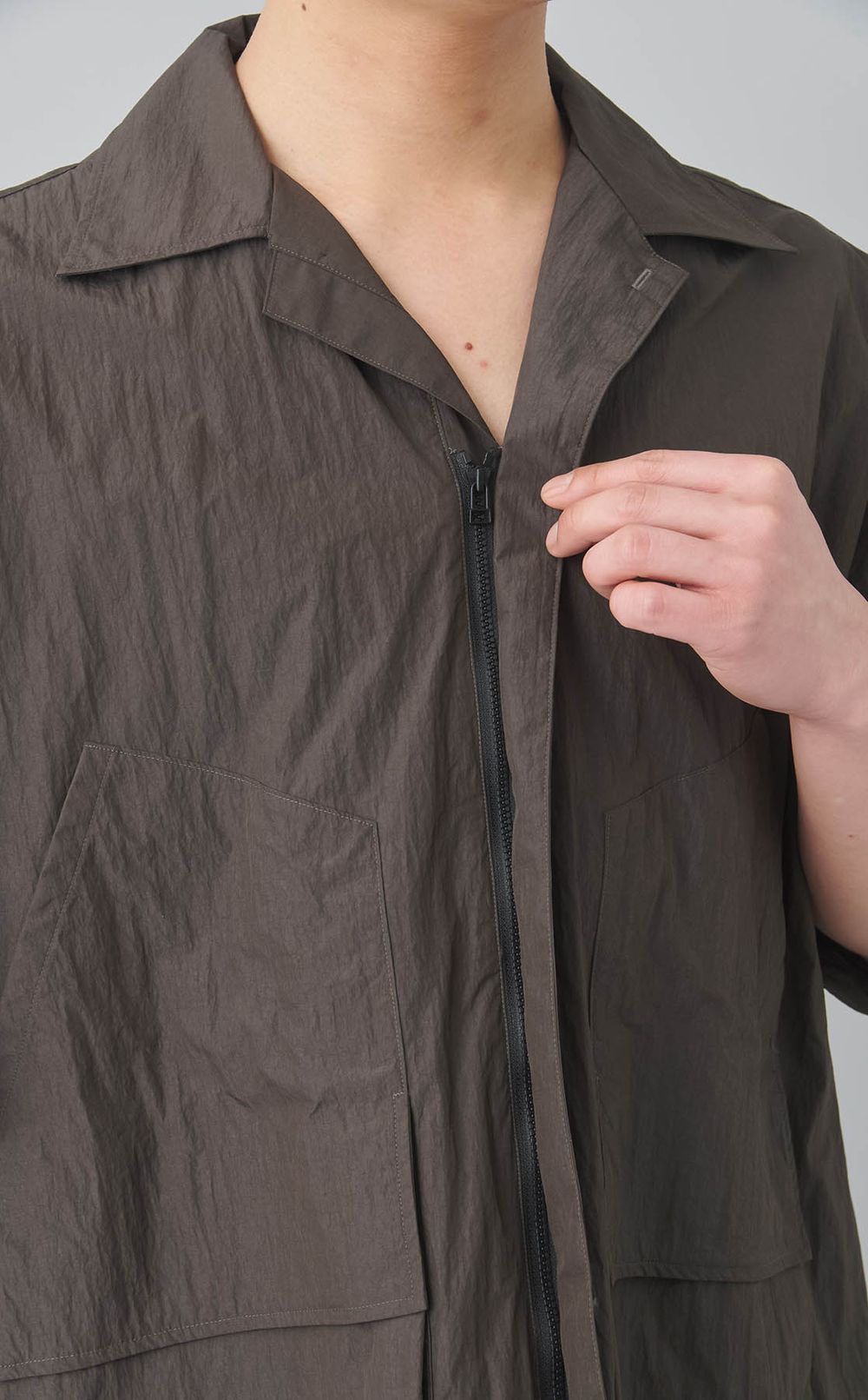 ワッシャーナイロンハーフスリーブシャツ