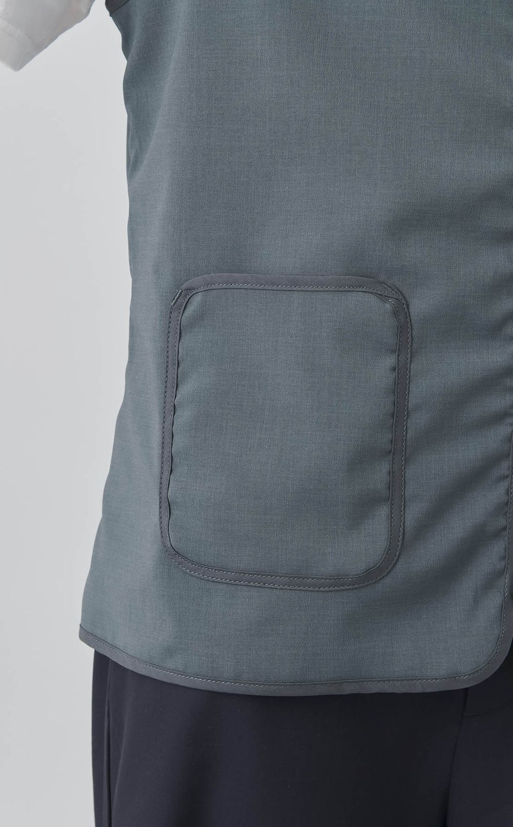 ポプリンジップアップベスト