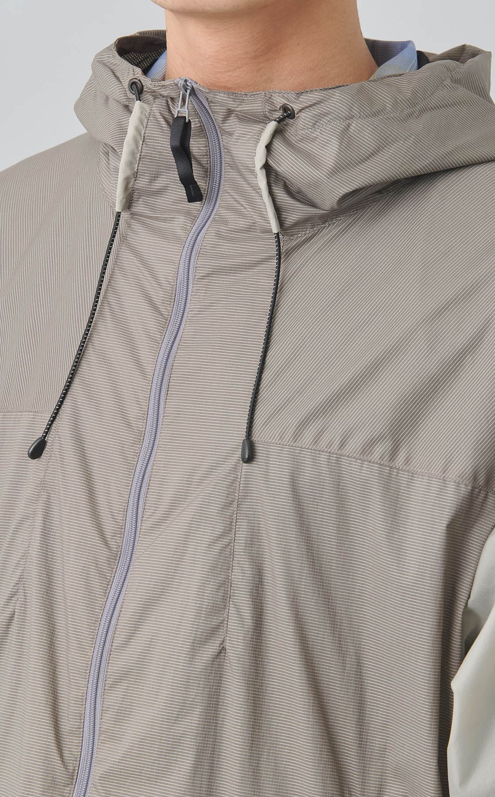 グリッドウィンドブレーカー