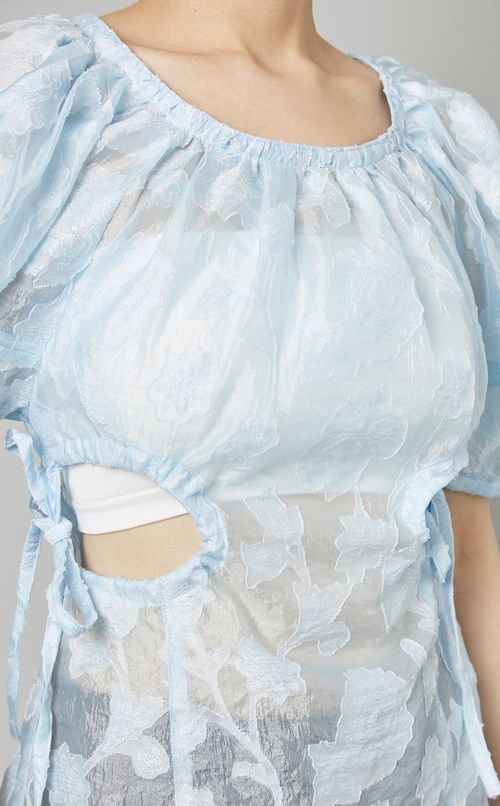 プリントパフスリーブブラウス