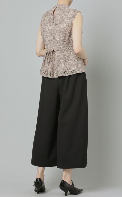 コードレースペプラムブラウス