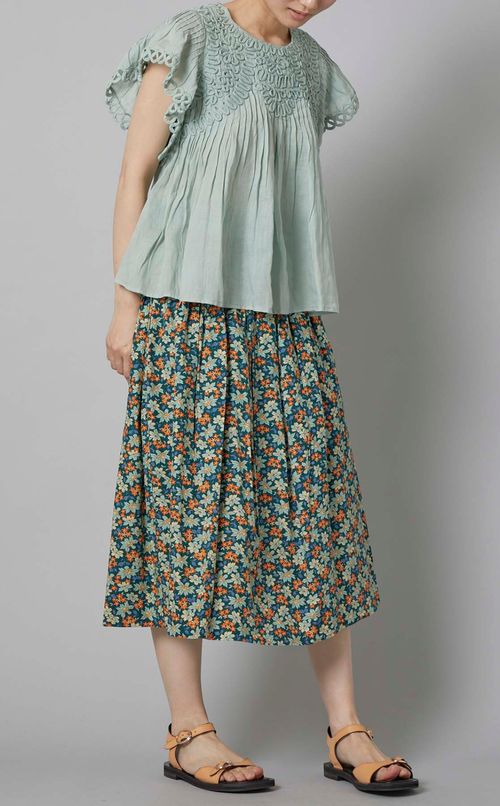 フレンチスリーブギャザーブラウス