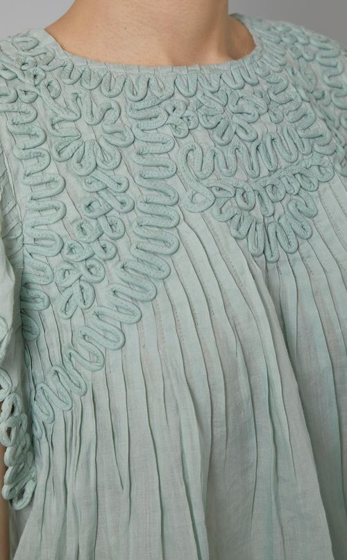 フレンチスリーブギャザーブラウス