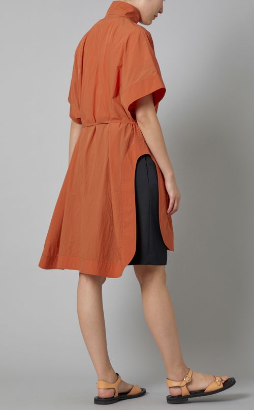 スタンドネックビッグポンチョ