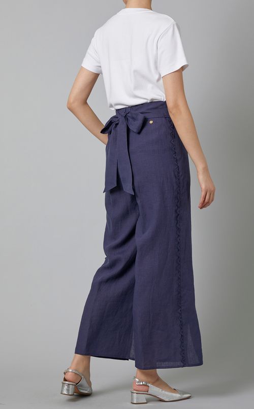 サイドトリムリネンパンツ