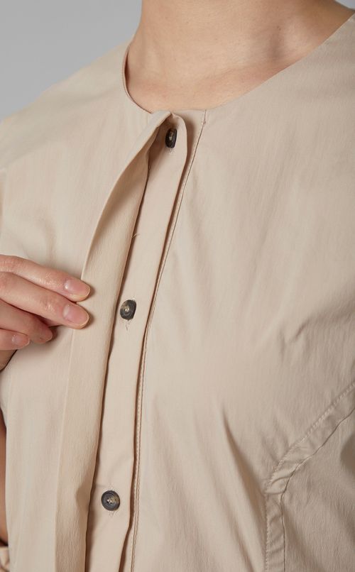 ノーカラーギャザースリーブワンピース