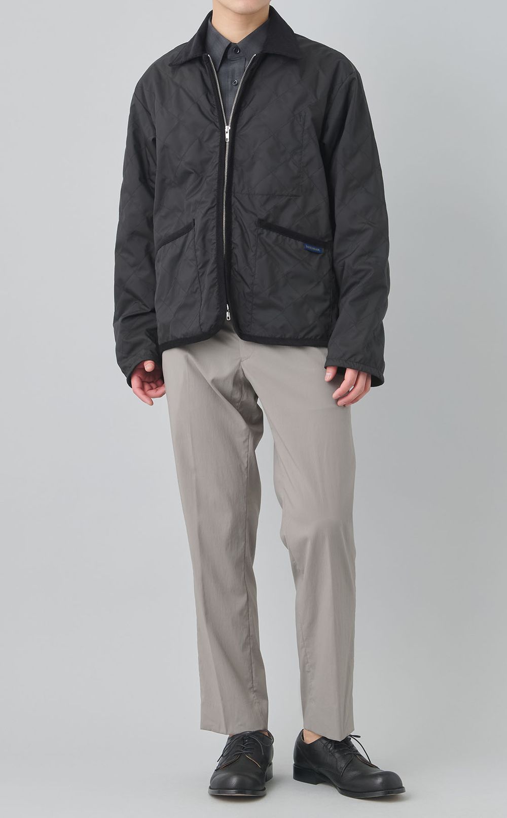 ナイロンストレッチパンツ