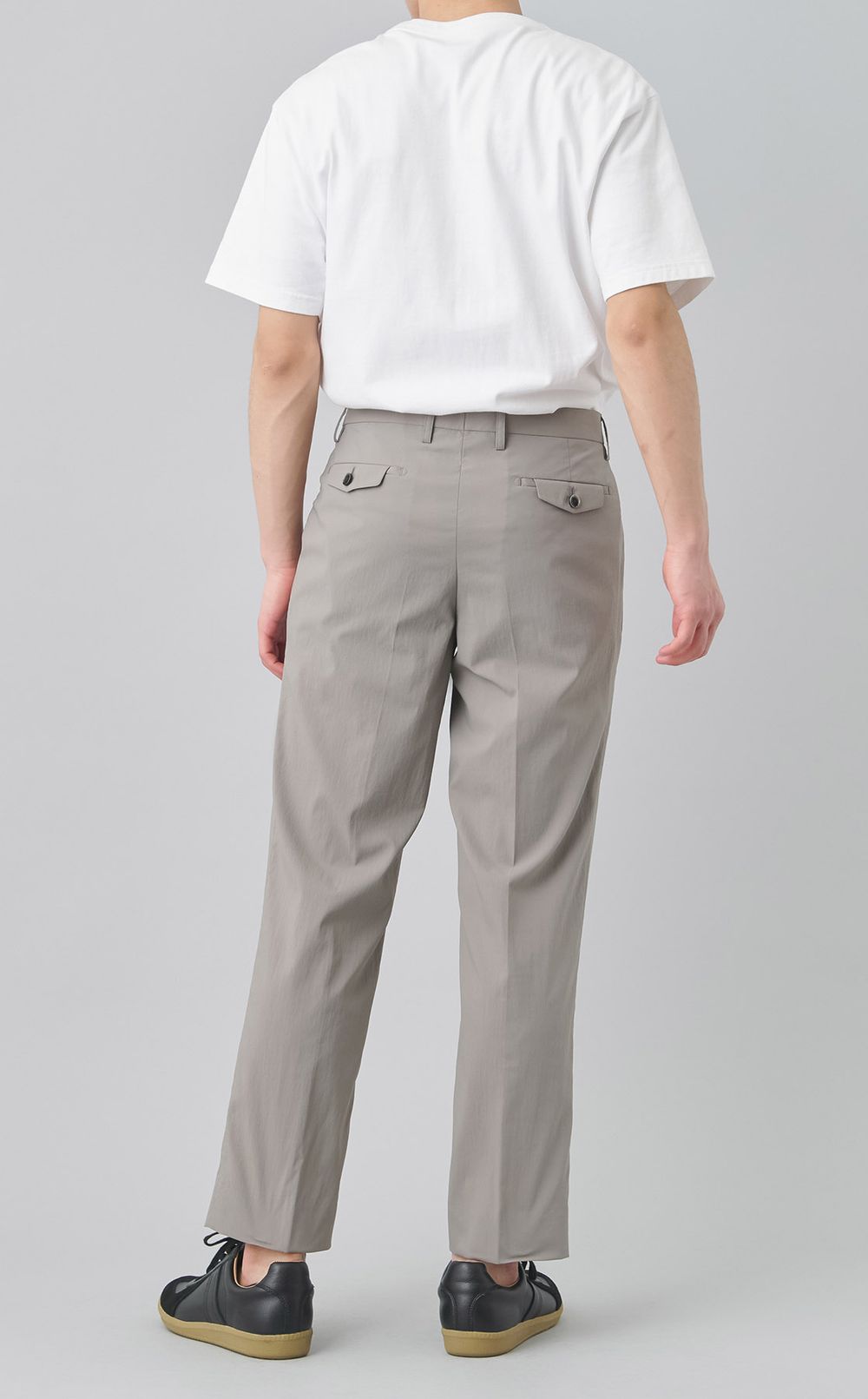 ナイロンストレッチパンツ