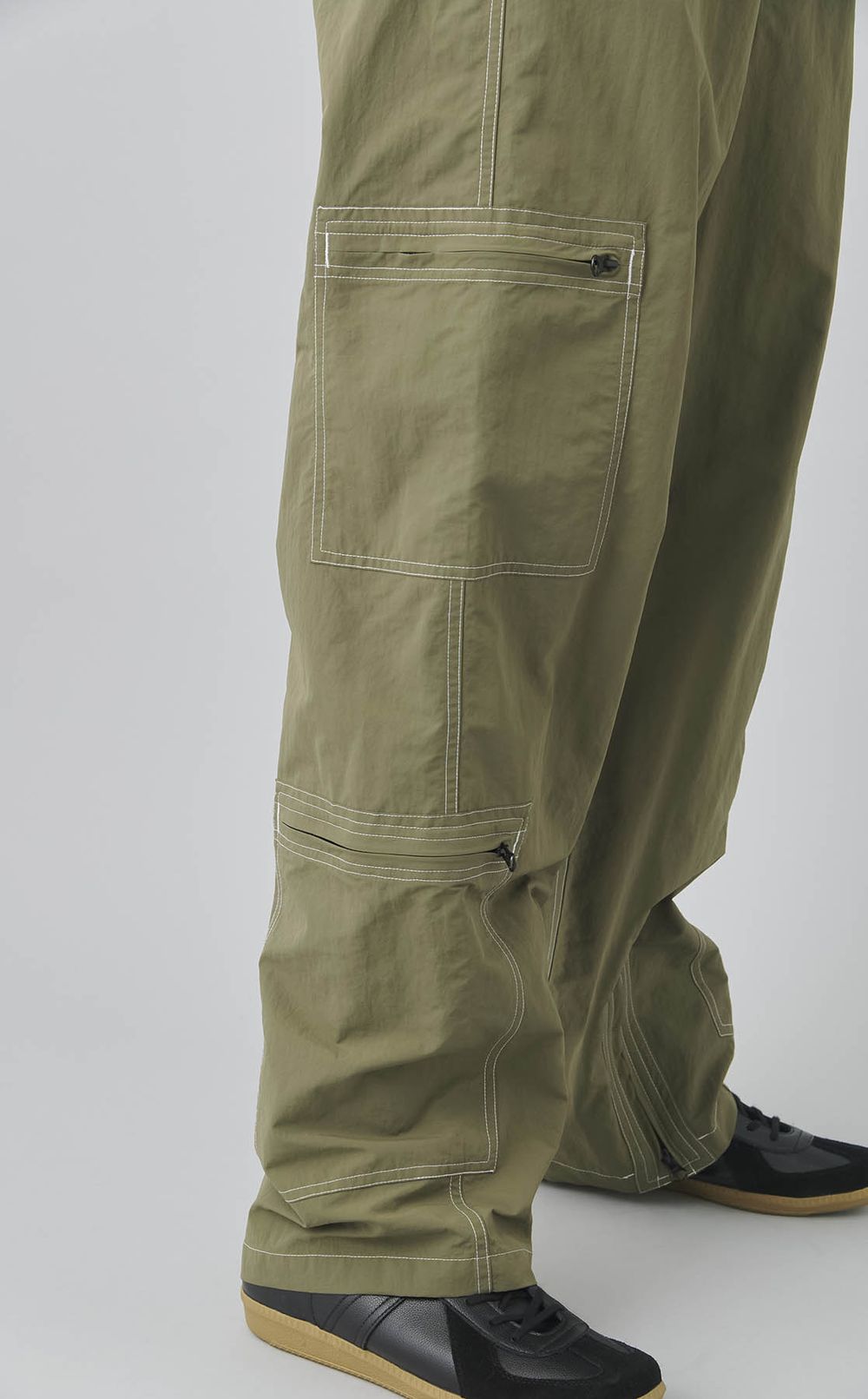 ナイロンフライトパンツ