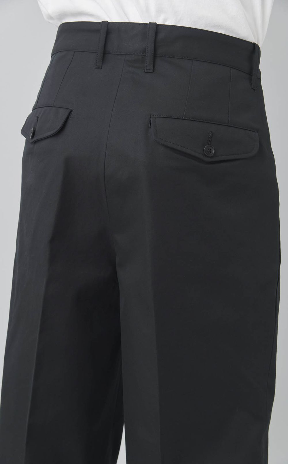 コットンギャバジンタックトラウザー