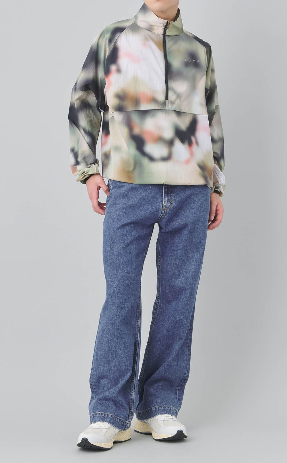 ライトウエイトジャケット