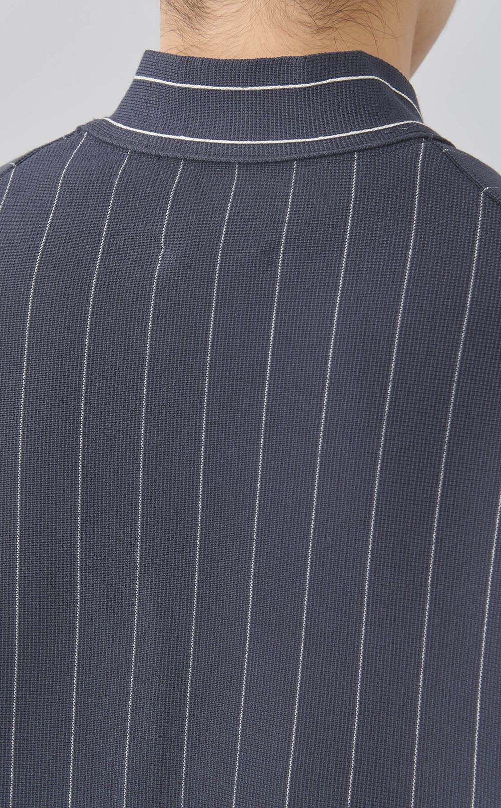 ストライプVネックカーディガン