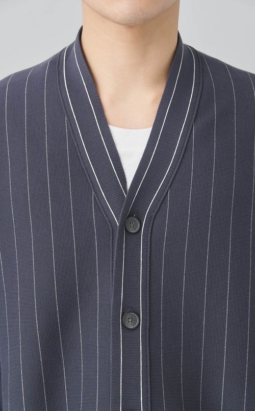 ストライプVネックカーディガン