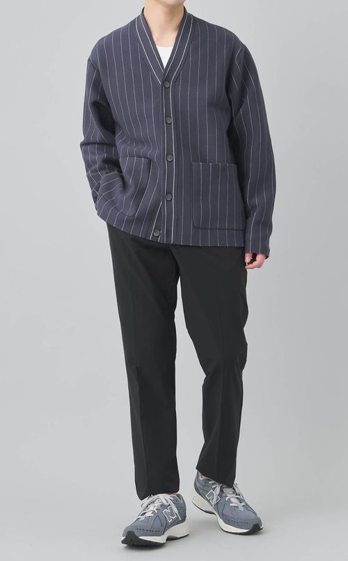 ストライプVネックカーディガン