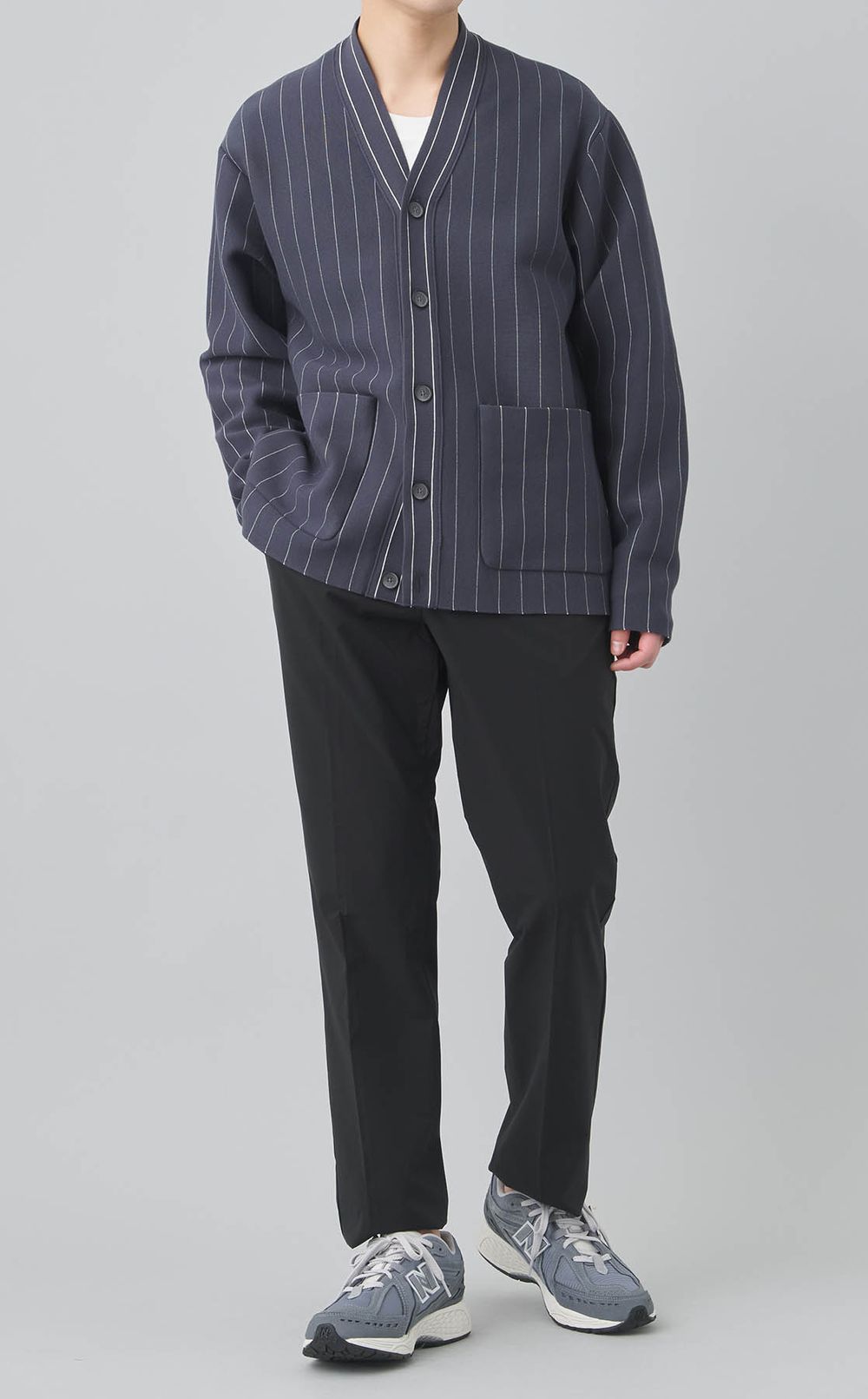 テーパードスラックス