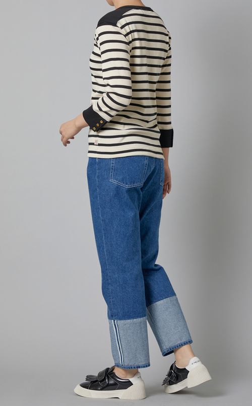 レースアップボーダープルオーバー