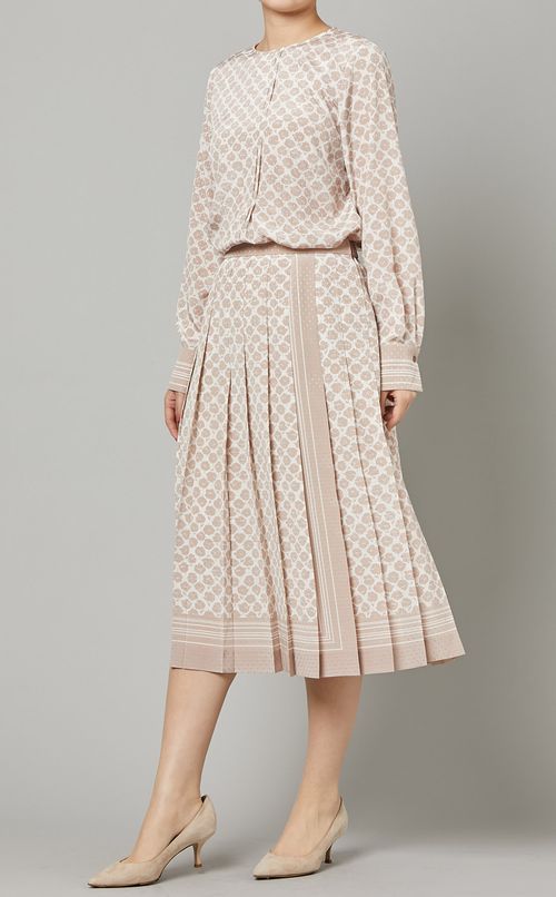 ジオメトリックプリントブラウス