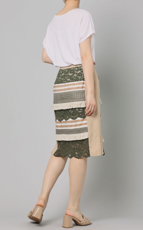 レース切替タイトスカート