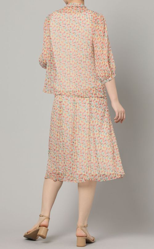 プリントボウタイブラウス